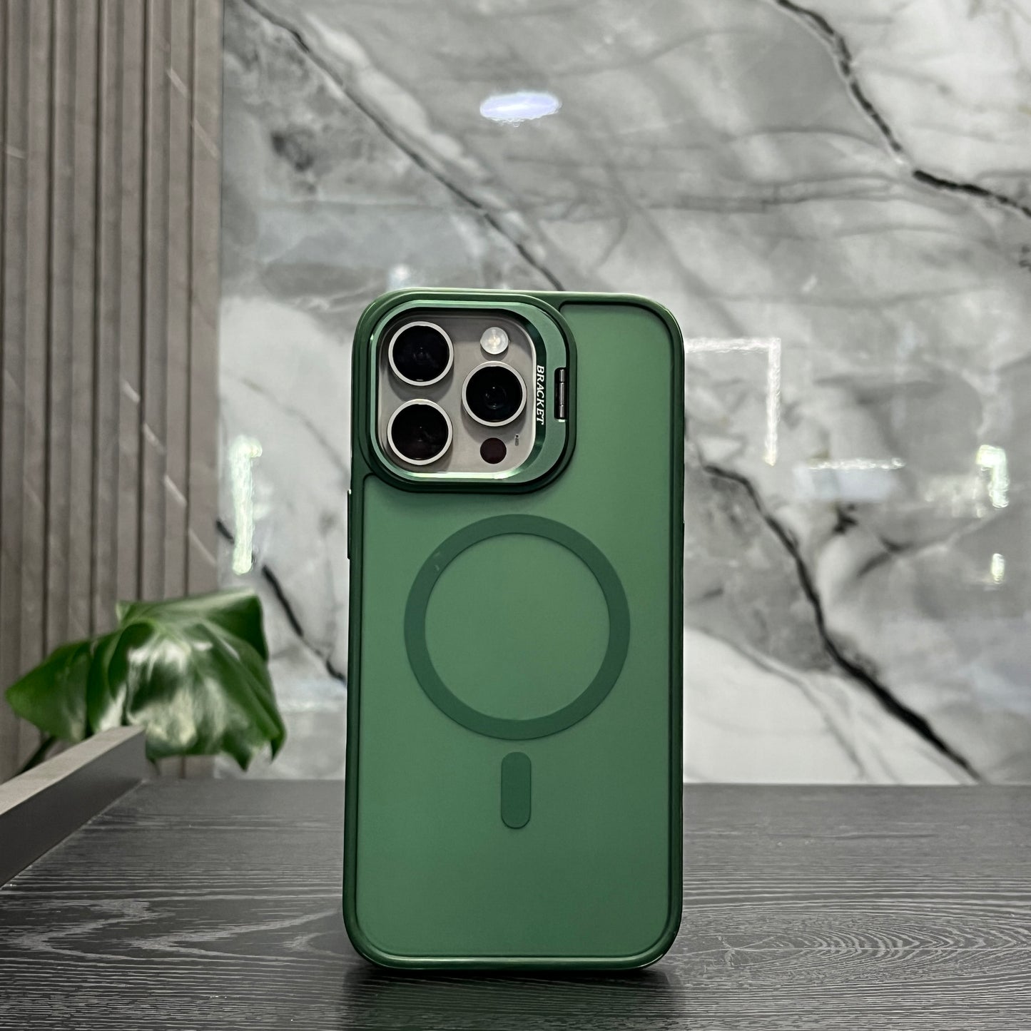 Case MagSafe Matte Verde Soporte