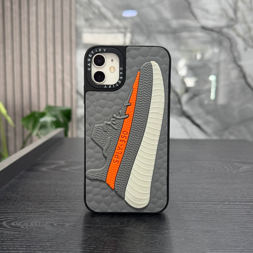 Case Black Yezzy 350