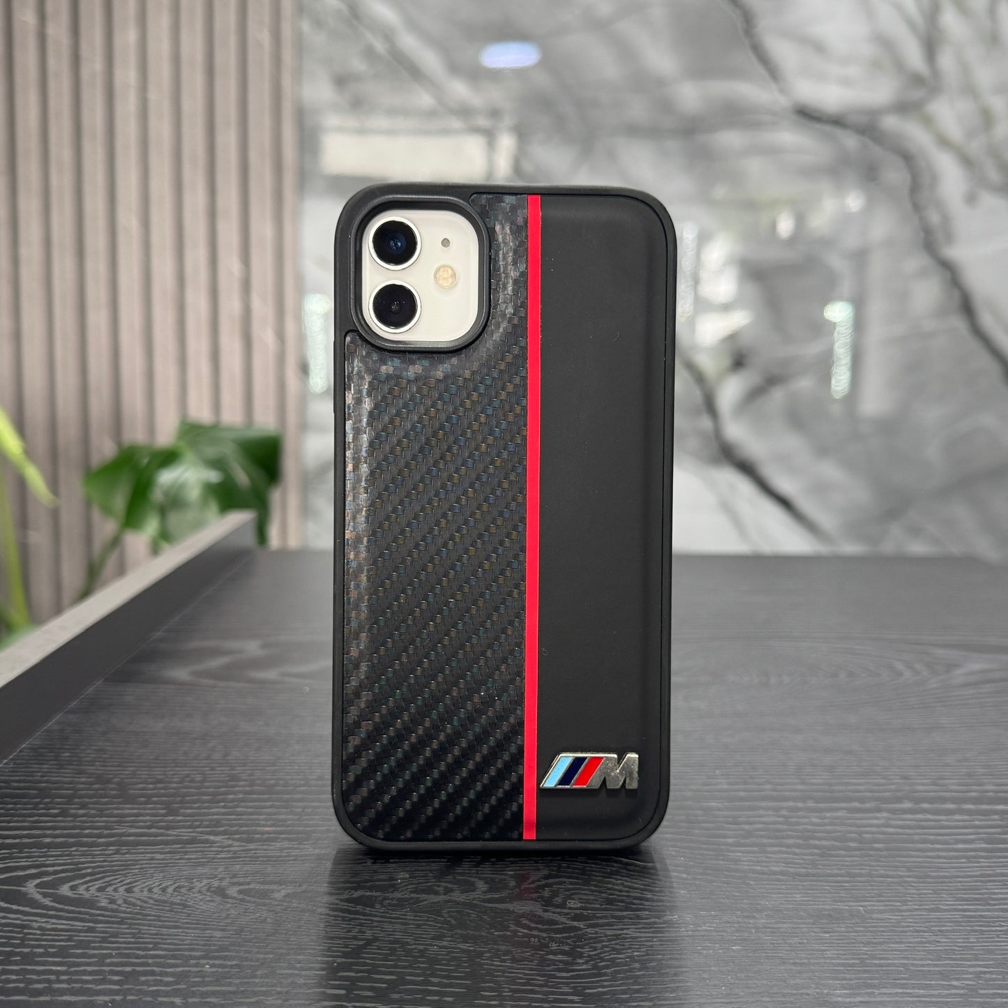 Case Carbón Linea Roja Medio