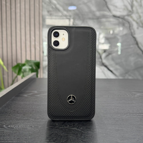 Case Carbón Mercedes Logo Abajo