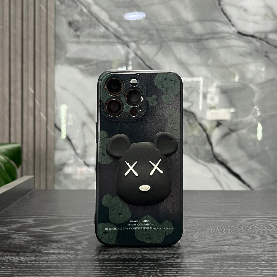Case Kaws Relieve Oso Negro XX