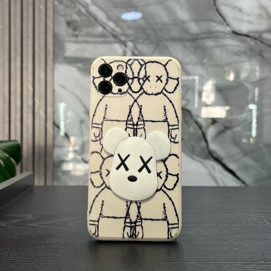 Case Kaws Relieve Oso Blanco XX