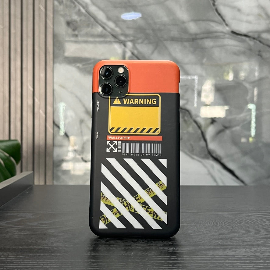 Case Lujo Ant Warning