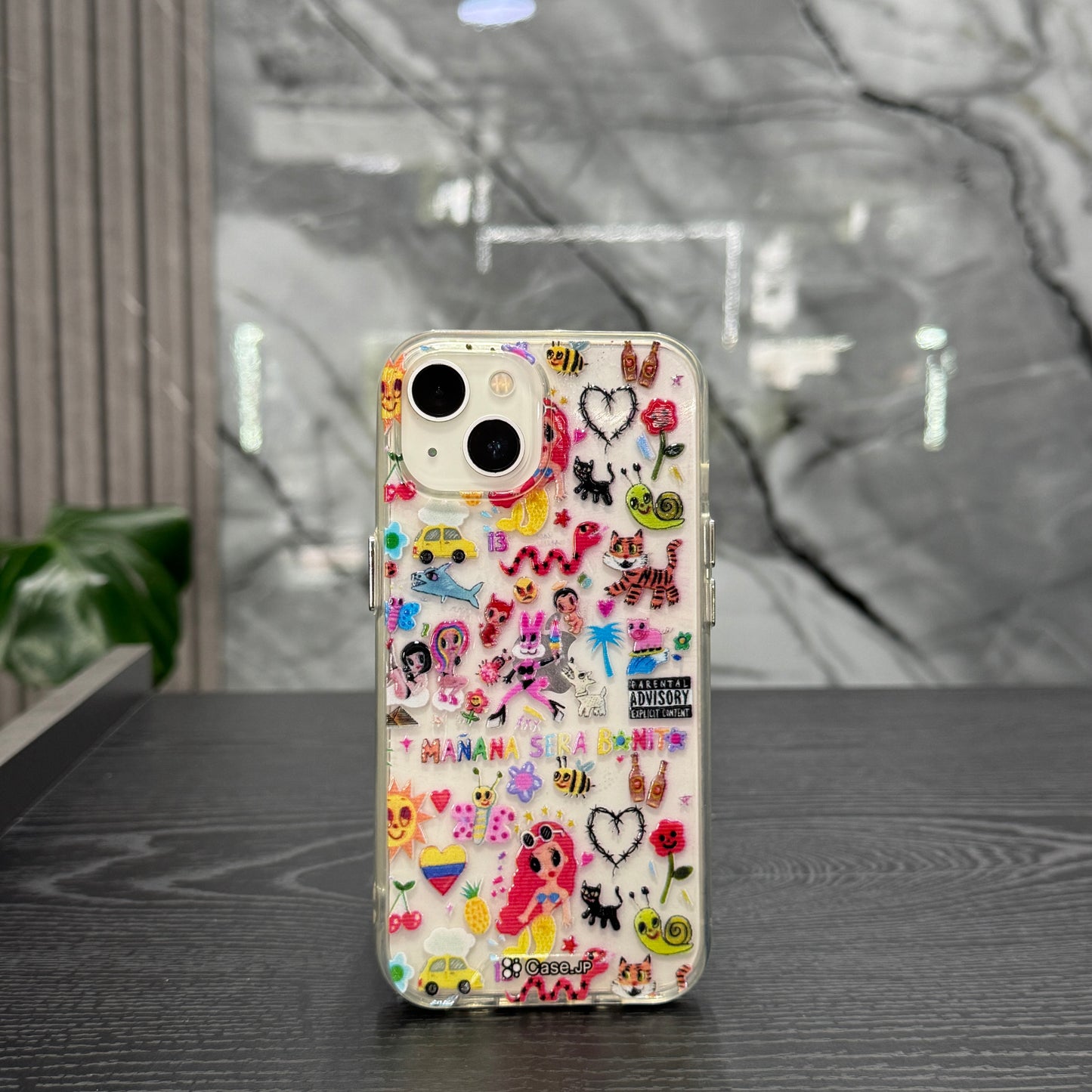 Case Karol G Muñecos