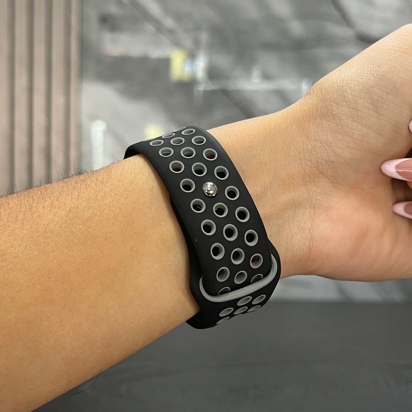 Pulso Nike Negro con Gris