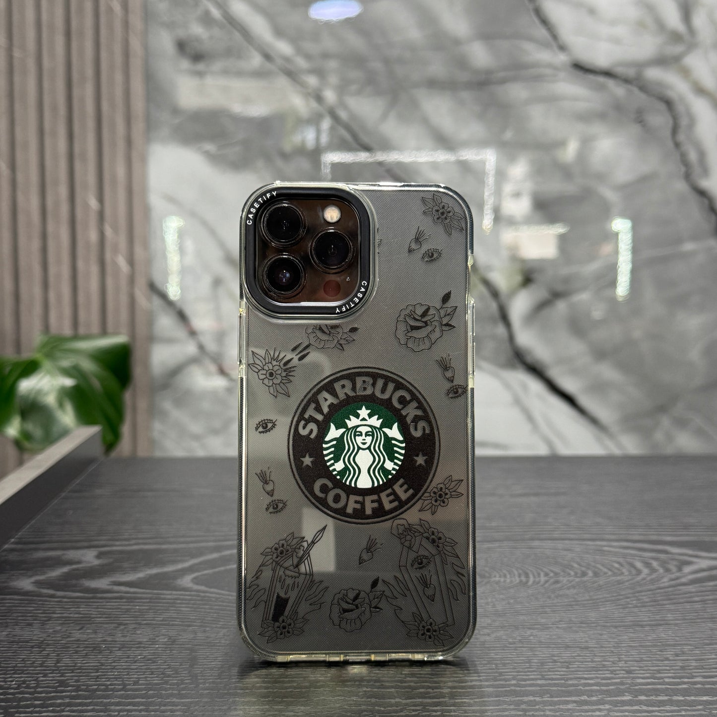 Case Starbucks Rosas