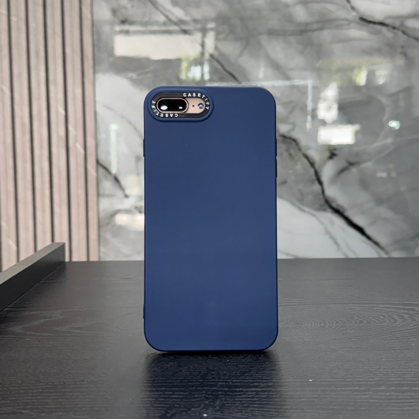 Case Tono Azul Oscuro