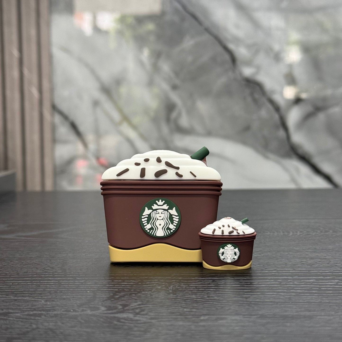 Protector de Cargador Frappe Starbucks - 40w