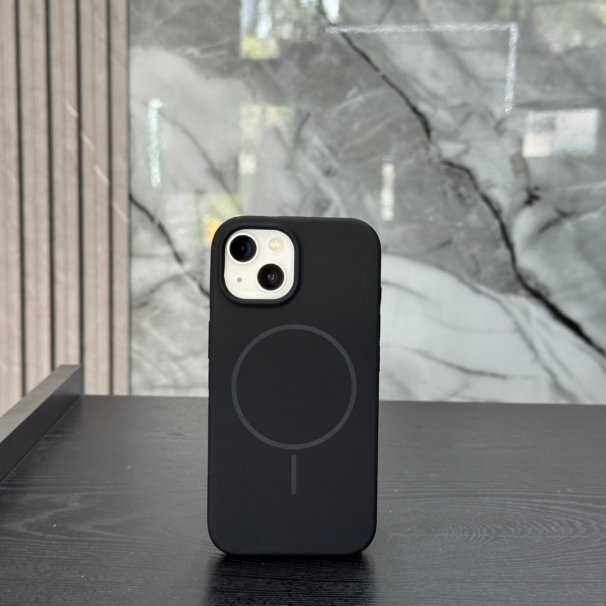 Case Magsafe Silicone Negro