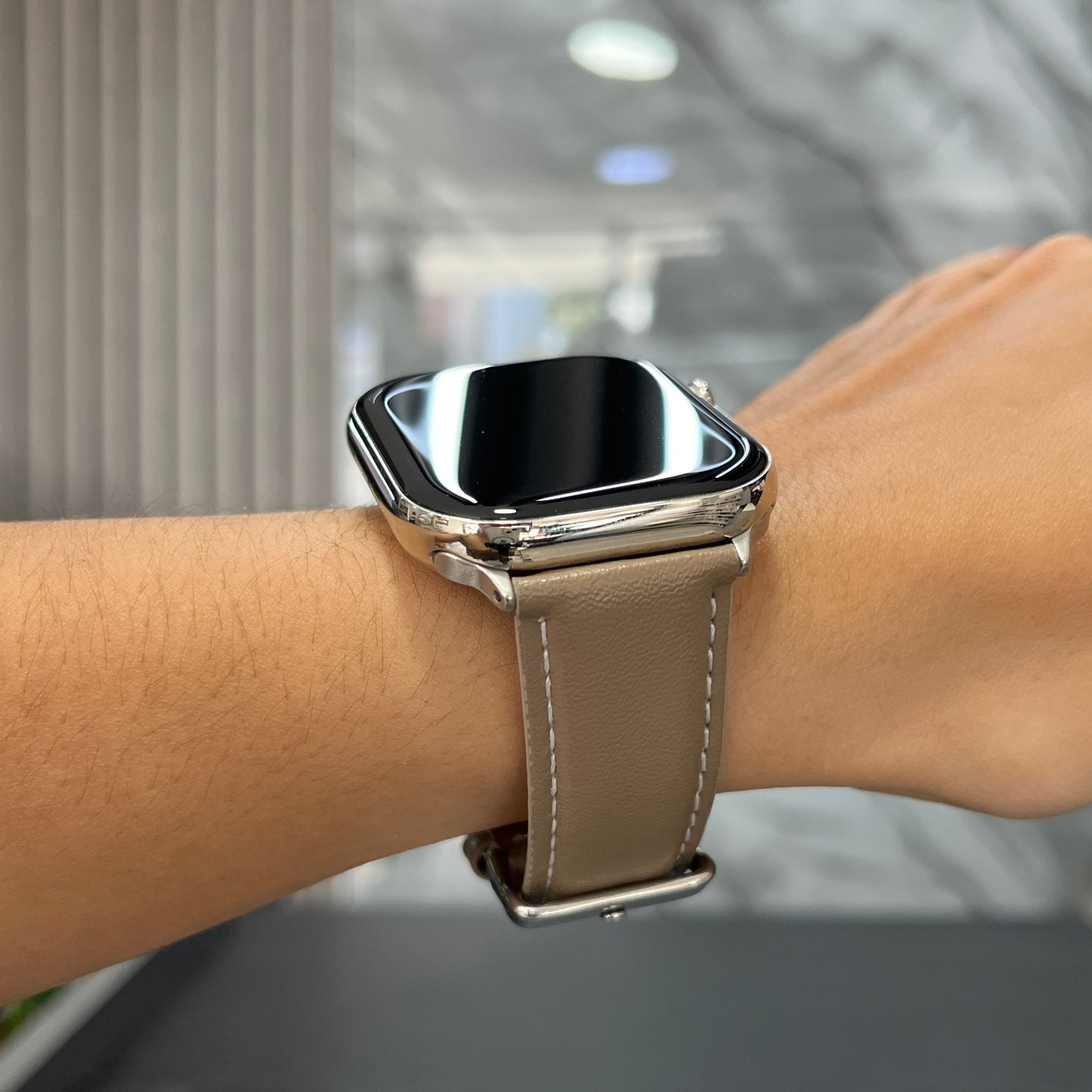 Pulso Tipo Cuero Café Claro