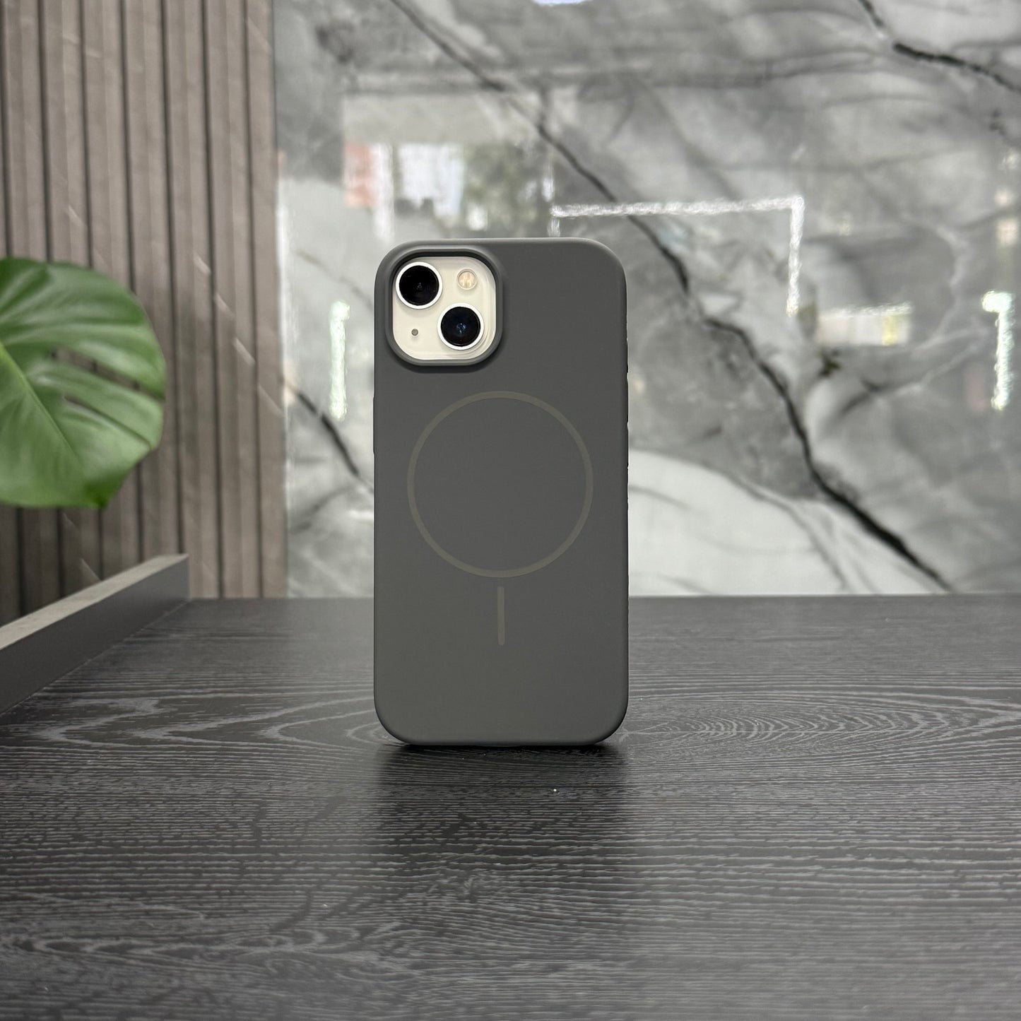 Case Silicone MagSafe Gris Claro