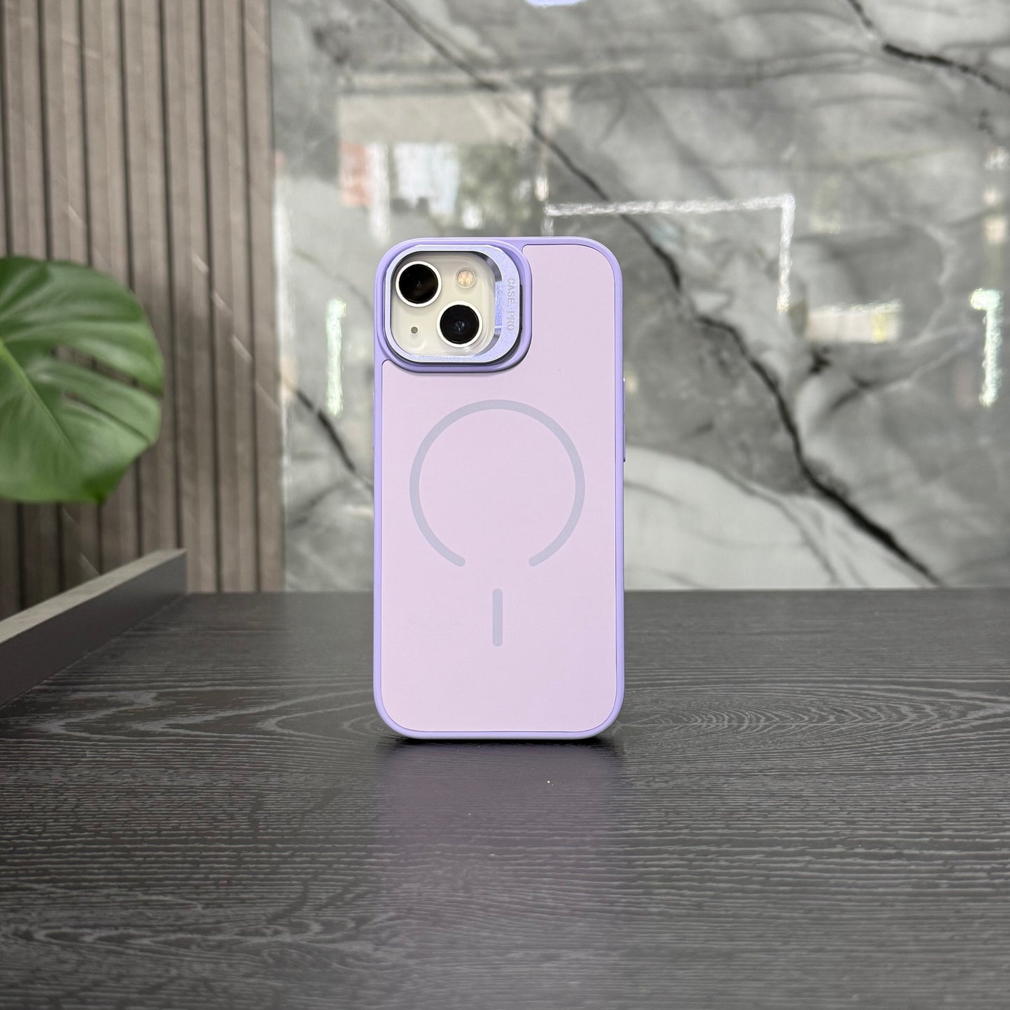 Case Pro MagSafe Soporte Lila