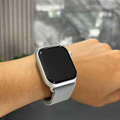 Pulso Metálico Gris Claro