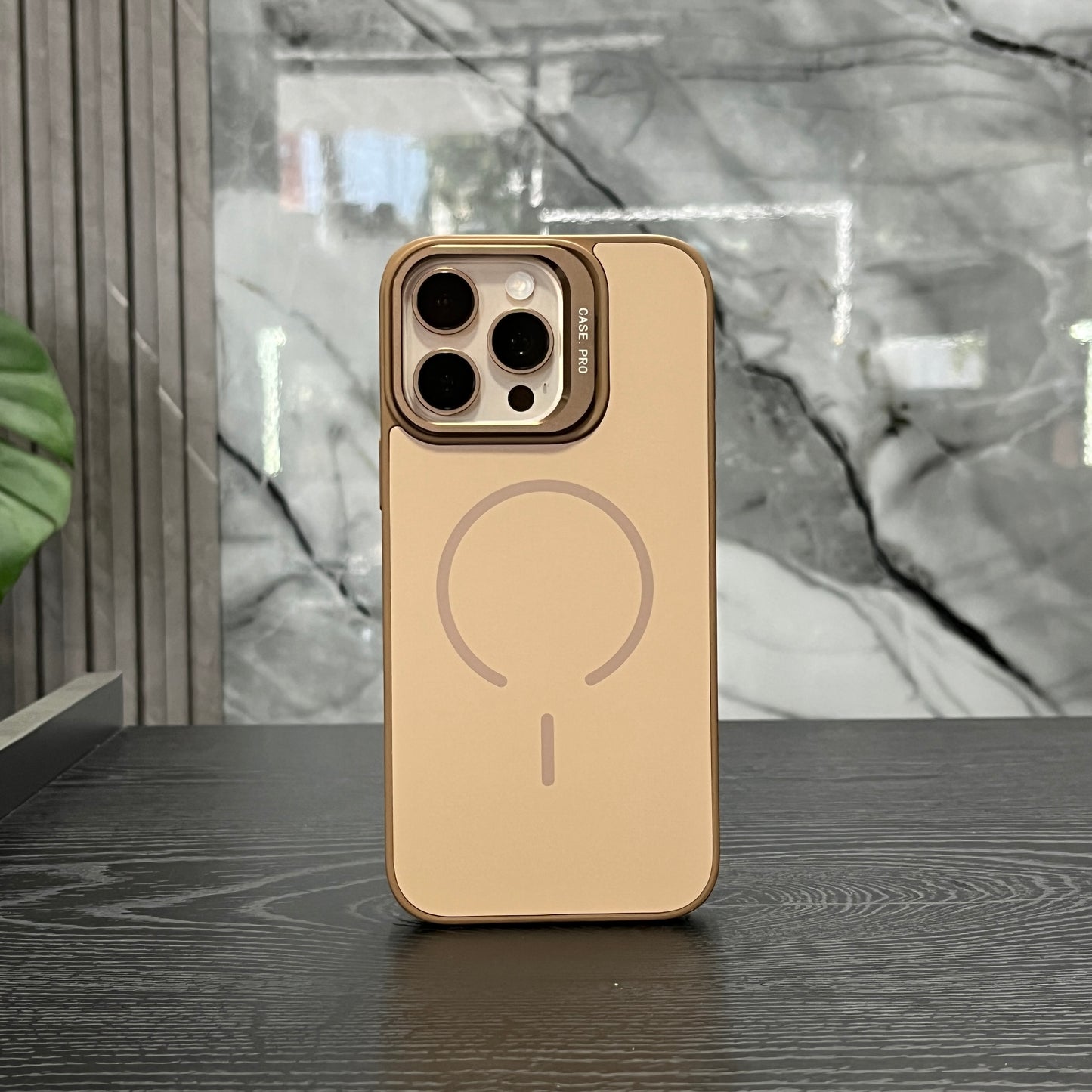 Case Pro MagSafe Soporte Café