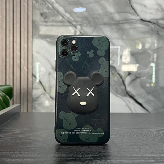 Case Kaws Relieve Oso Negro XX