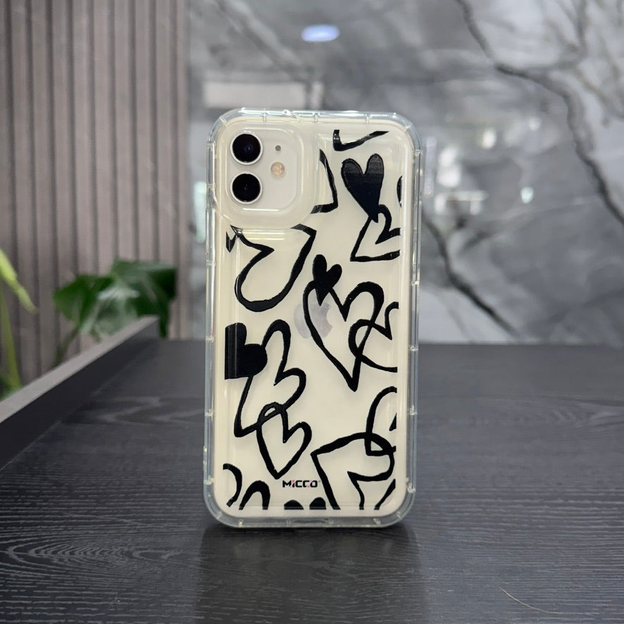 Case Corazones Negros Goma