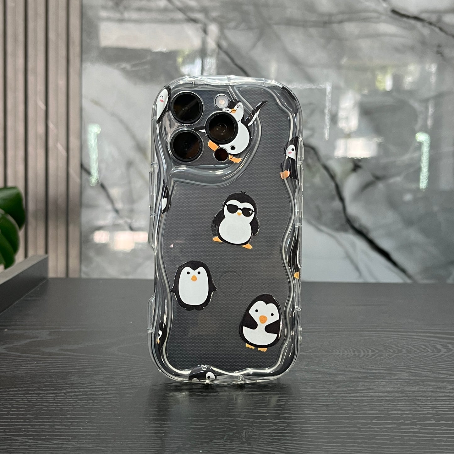 Case Goma Pingüino
