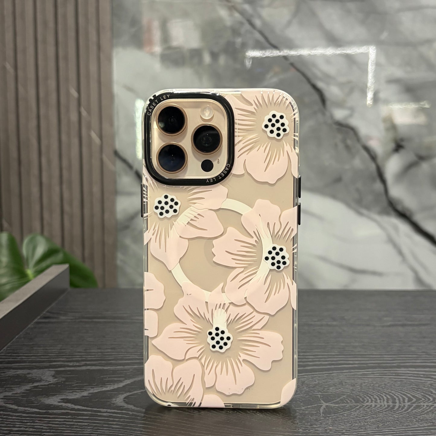 Case MagSafe Flowers Rosado Puntos Negros