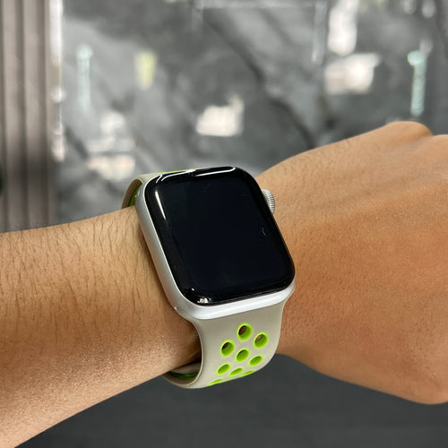 Pulso Nike Verde con Verde Neon