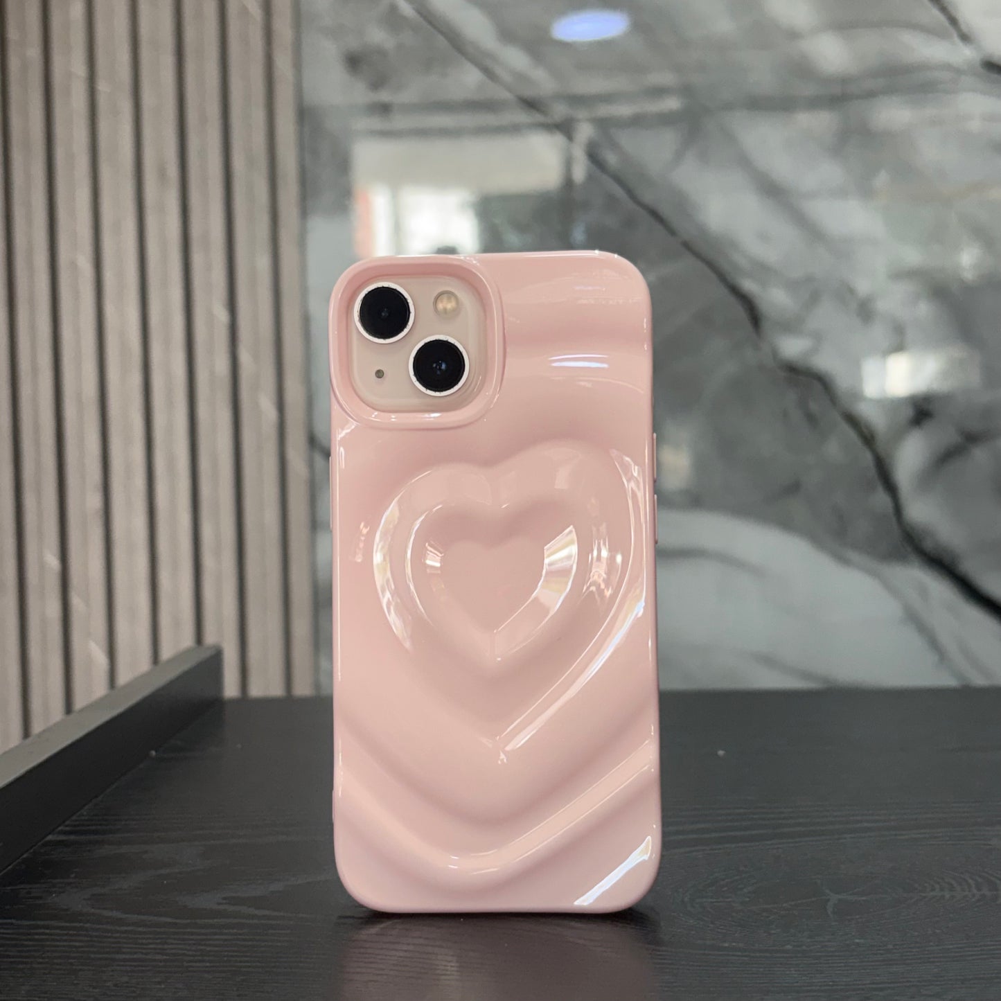 Case Corazon Rosado Relieve