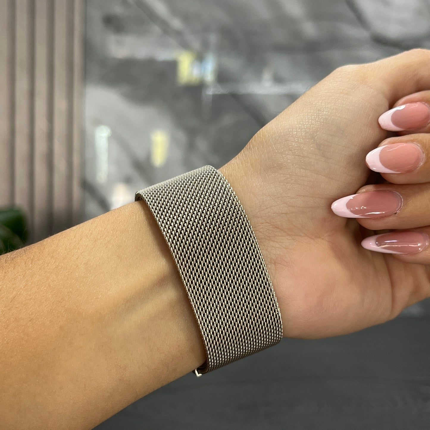 Pulso Metálico Beige
