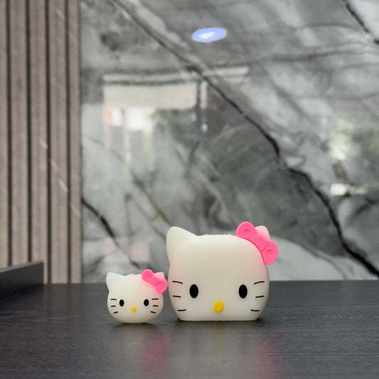 Protector de Cargador Hello Kitty