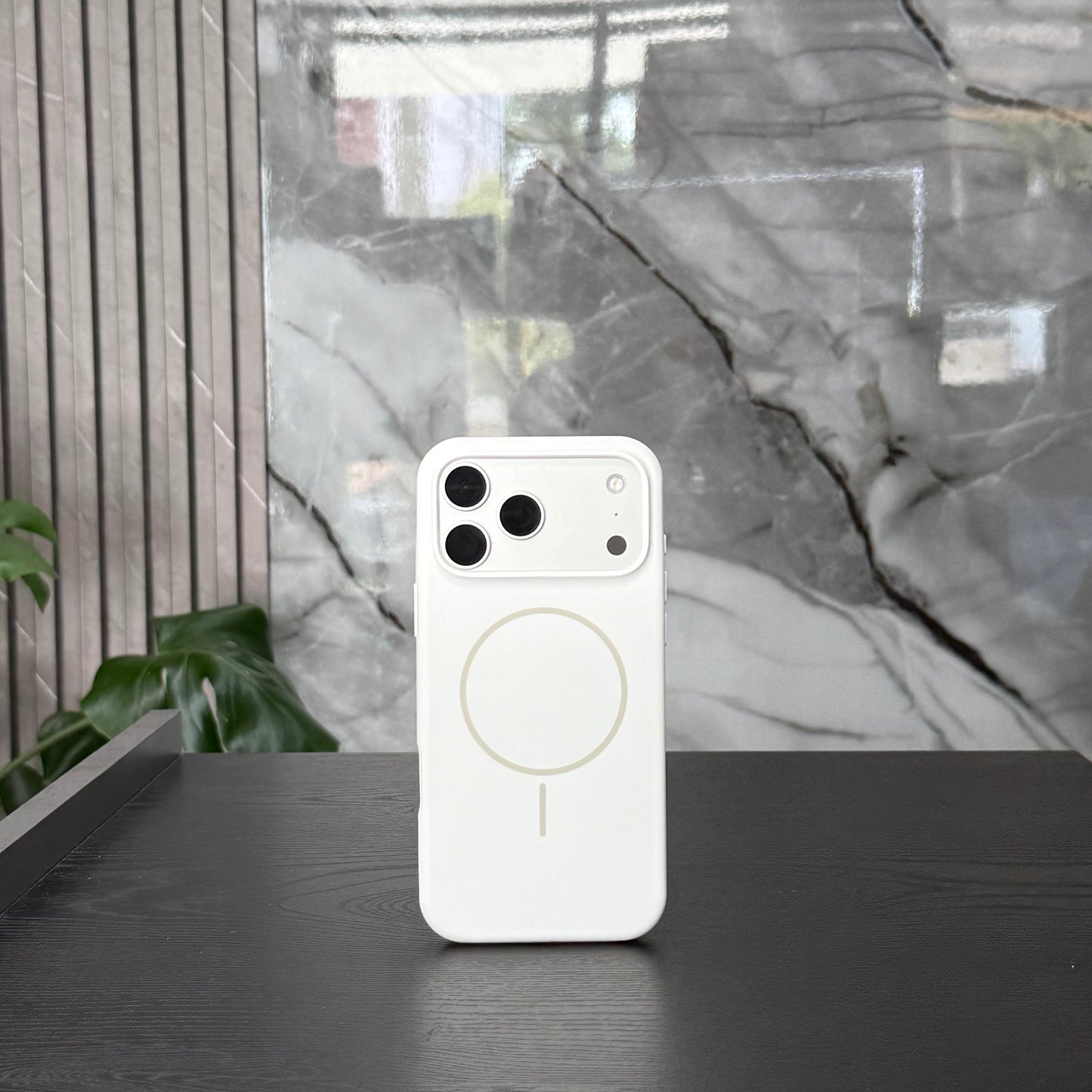 Case Silicone MagSafe Blanco