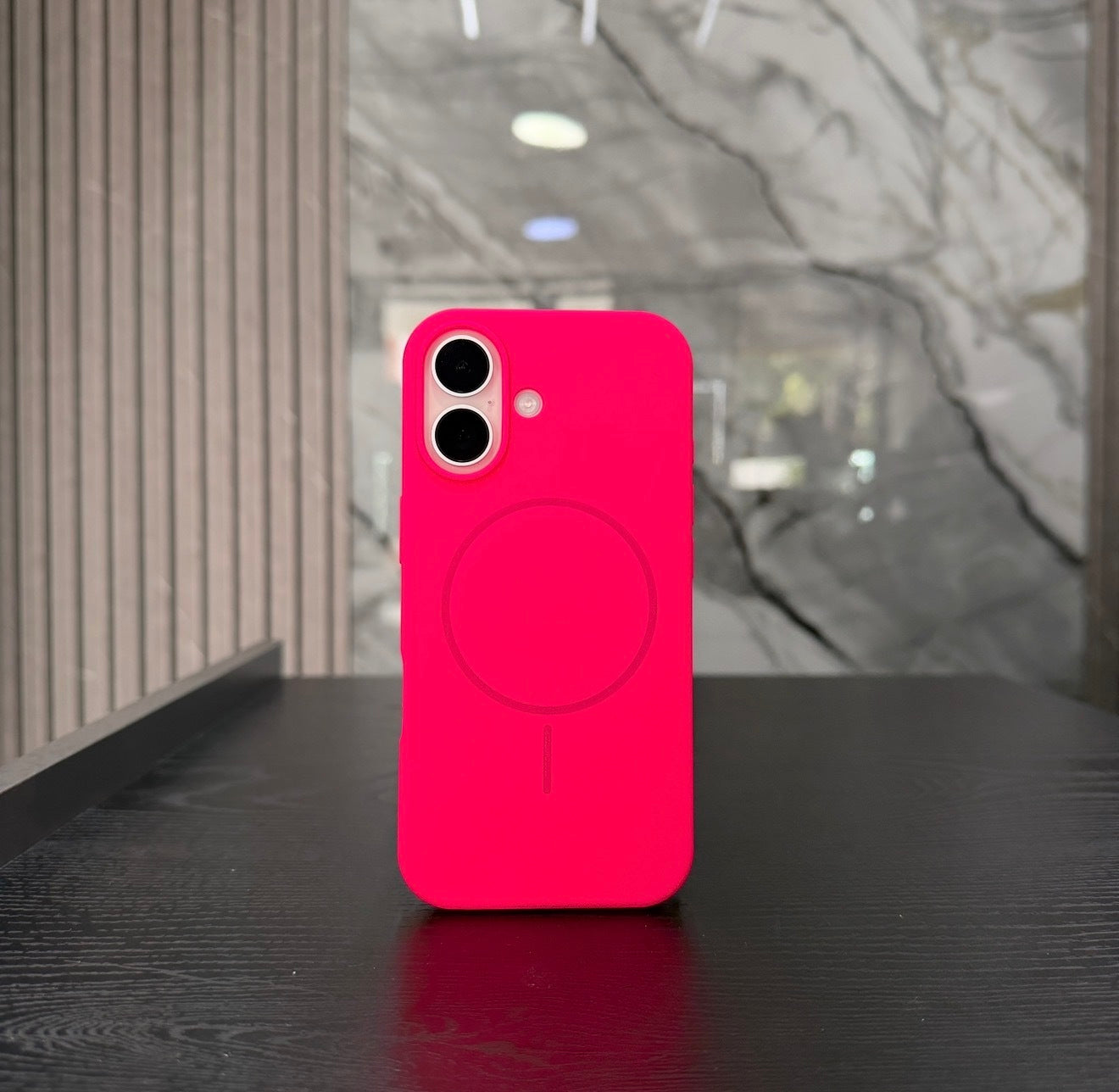 Case Silicone MagSafe Fucsia