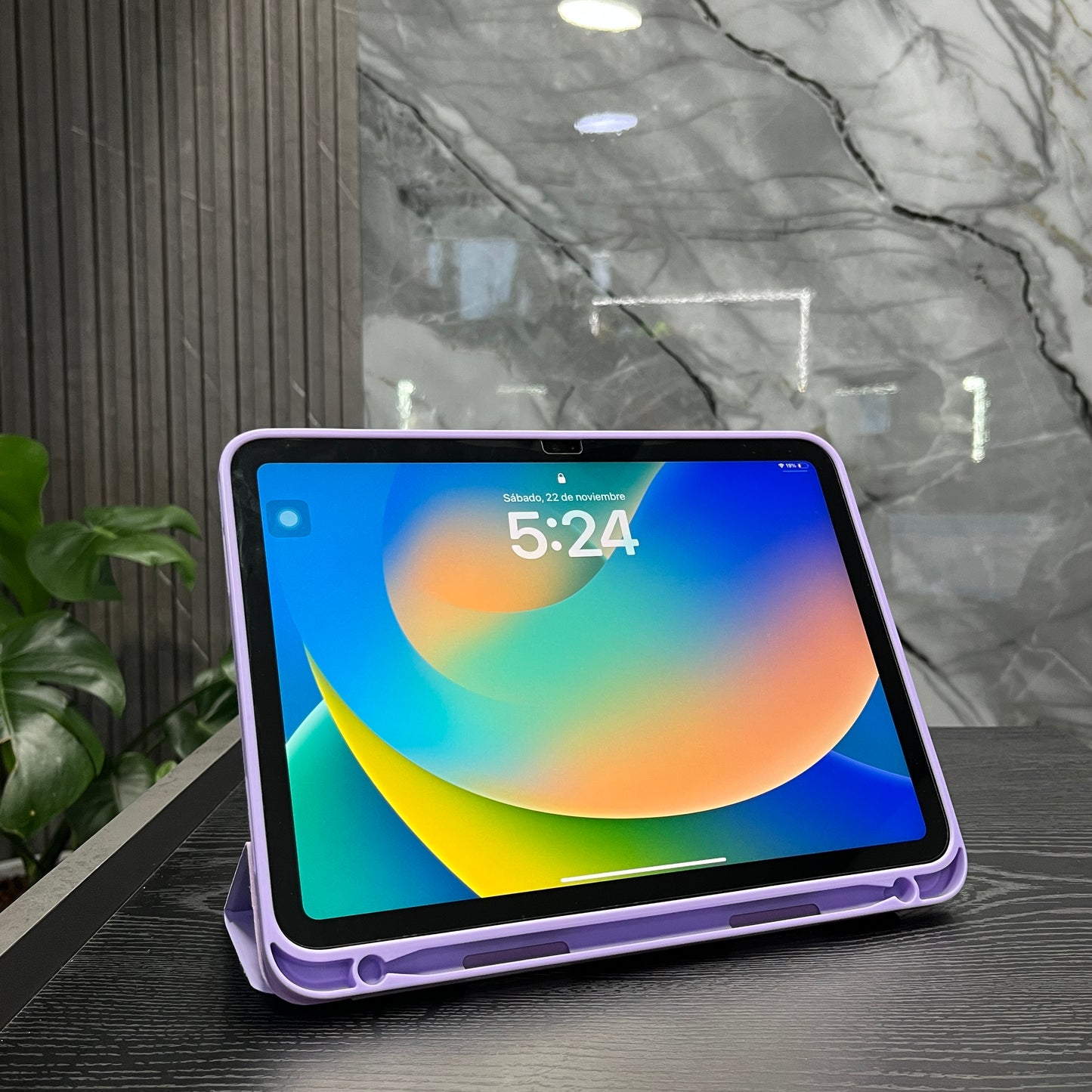 Case iPad Lila