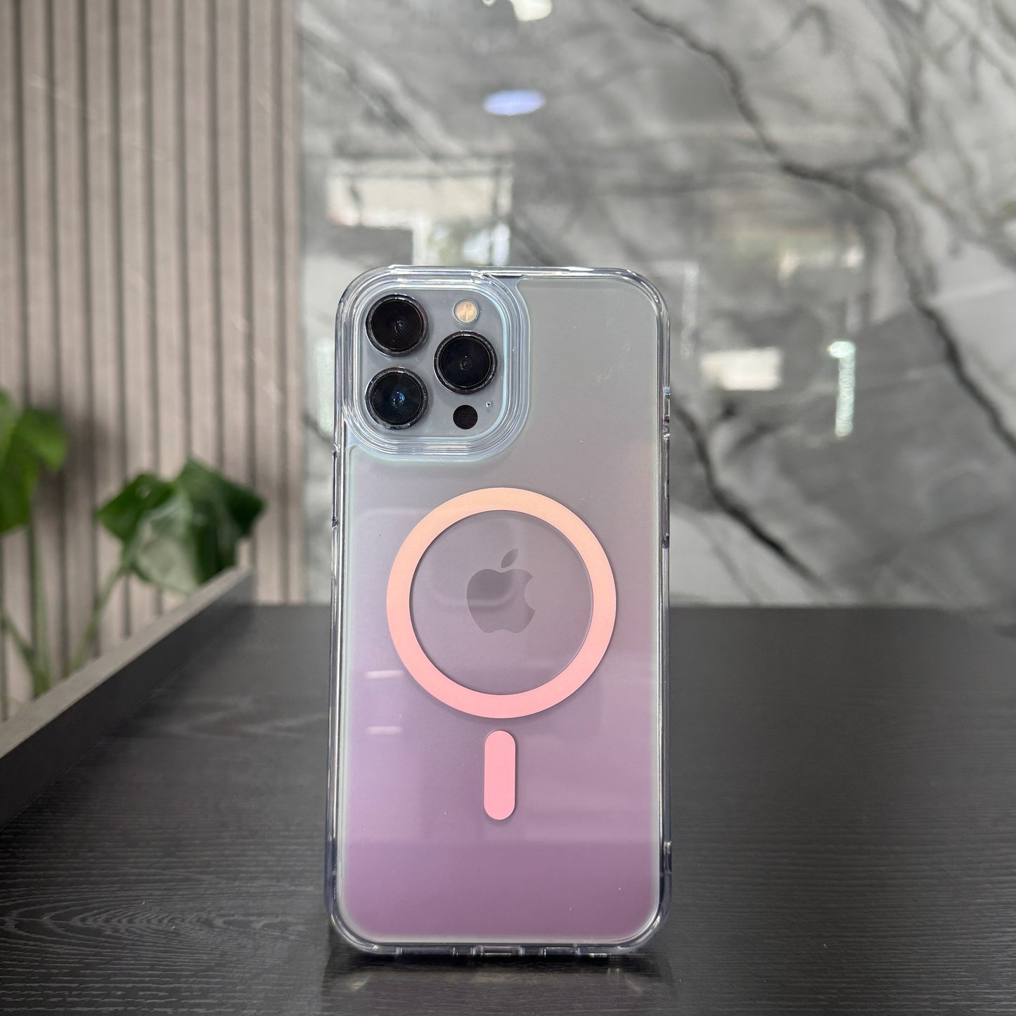 Case MagSafe Degrade Rosado