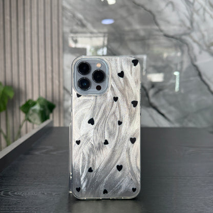 Case Plateado corazones negros