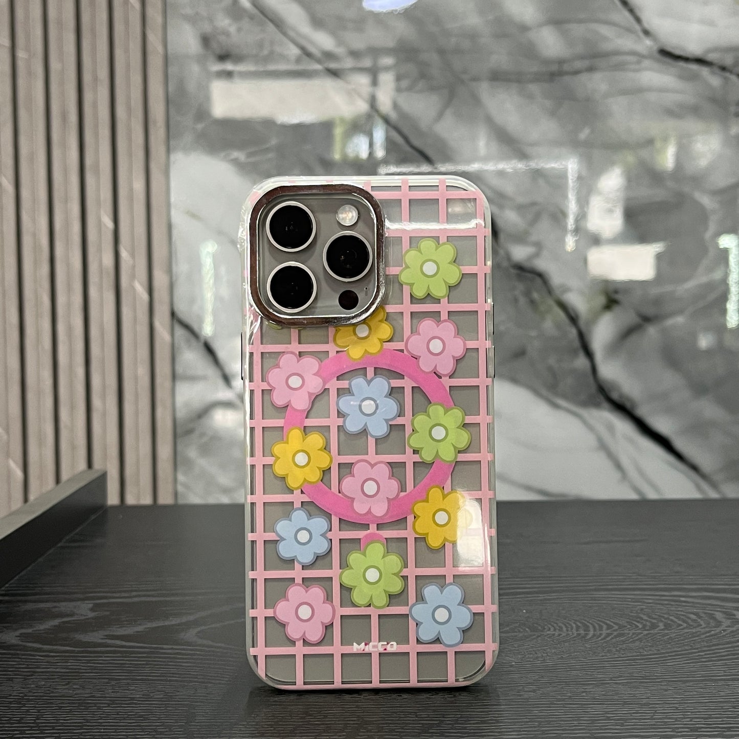 Case MagSafe Flowers Cuadros Rosas