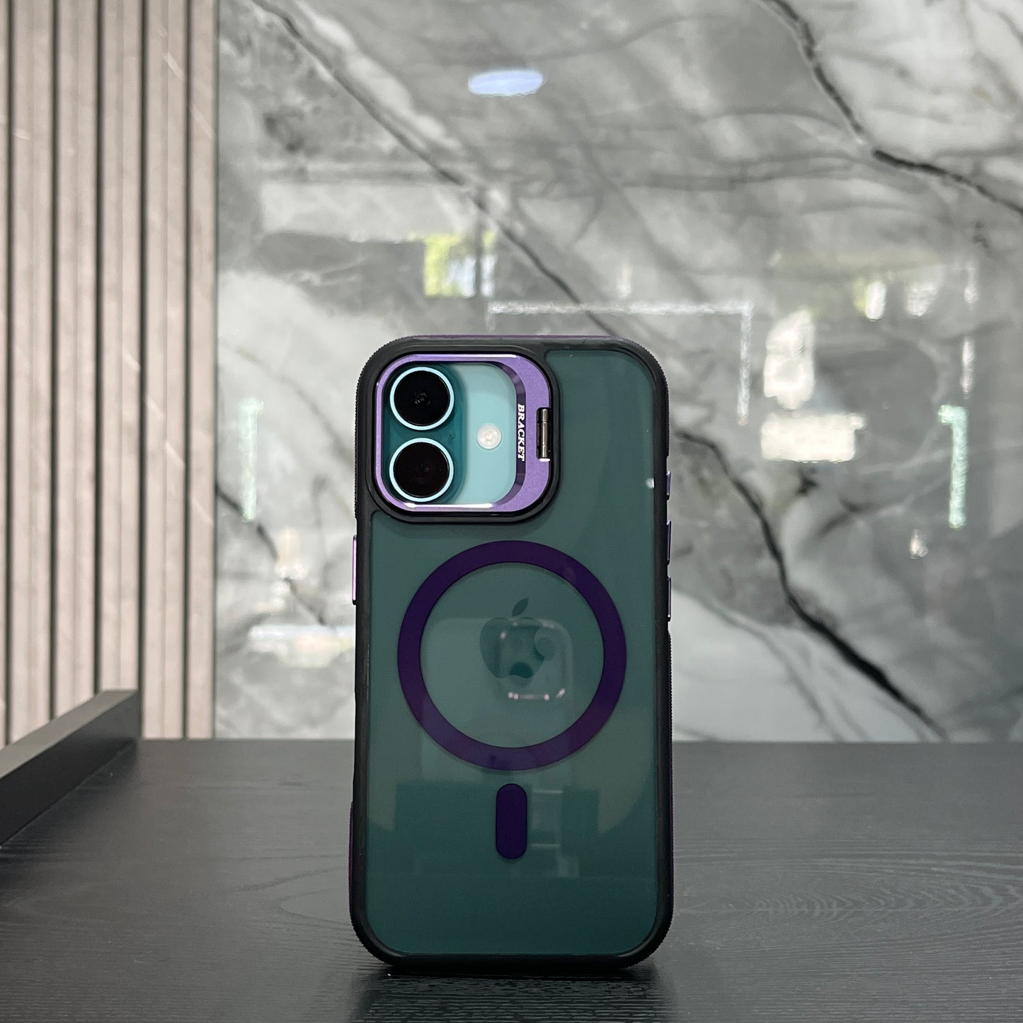 Case MagSafe Polarizado Soporte Morado